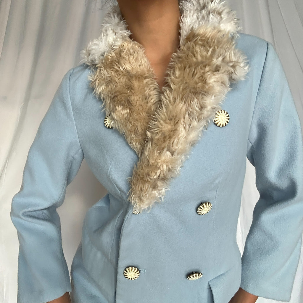 Avery Babyblue coat