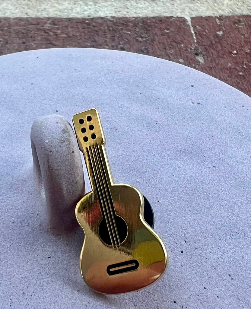 Golden guitar