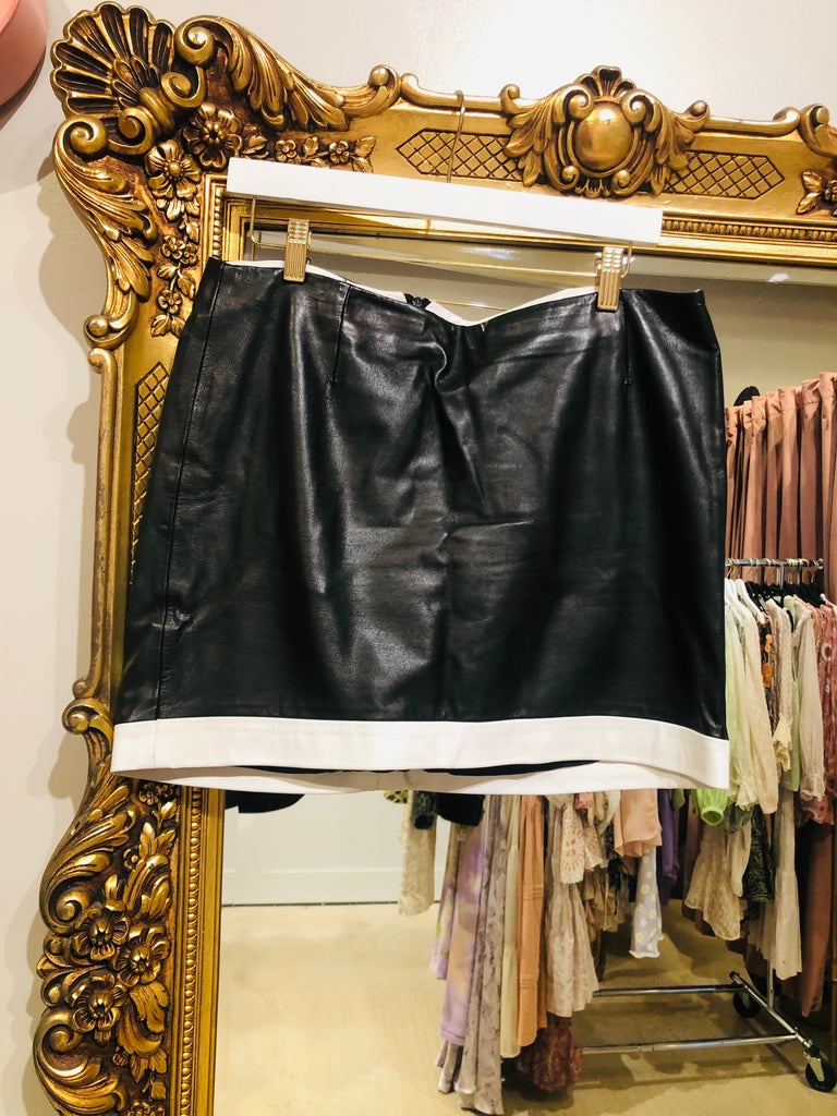 Black and white leather skirt